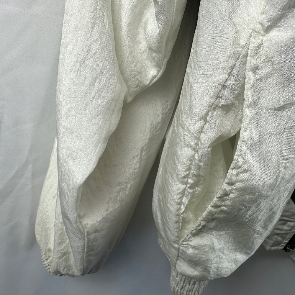 Vintage 90s Style Nylon Zip Jogger - Picture 5 of 12